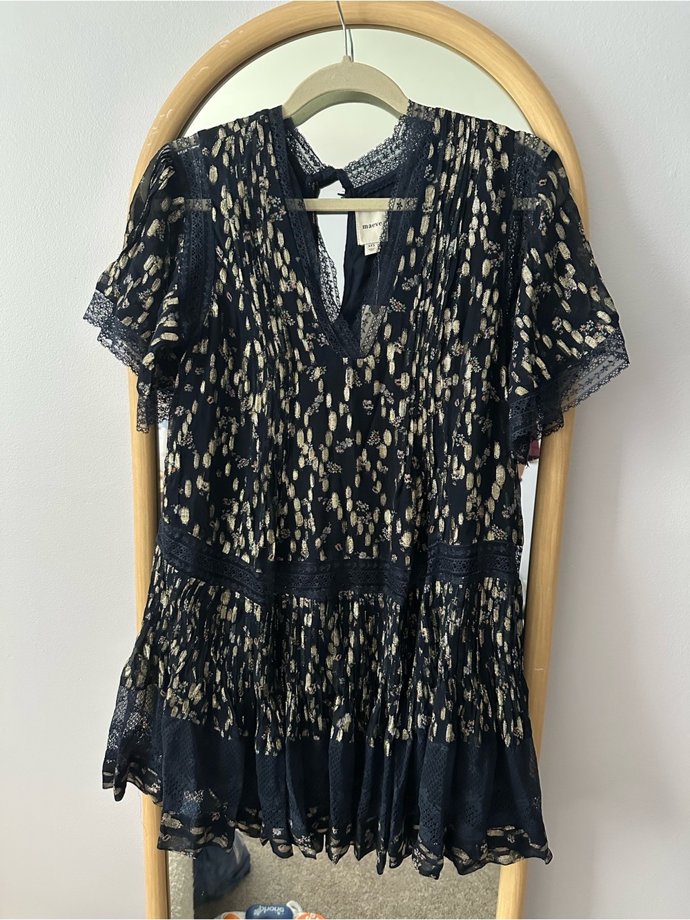Anthropologie Maeve Navy Blue Gold Metallic Foil Lace Trim V-Neck Dress NWT
